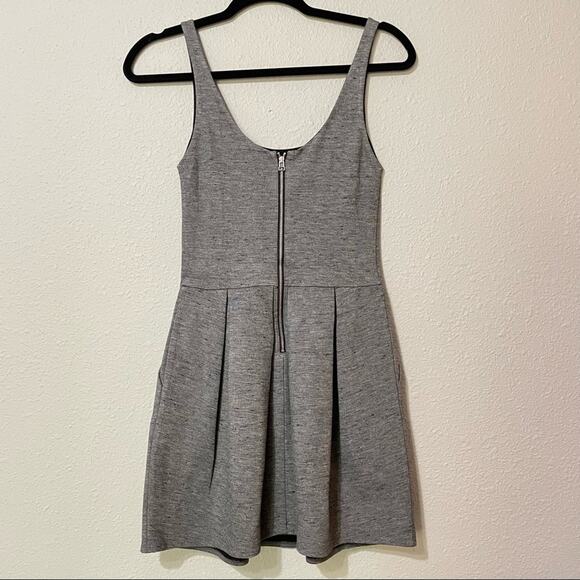 Wilfred Aritzia Grey Sleeveless Skater Mini Dress Womens 0 Babydoll Twee Fall - Picture 8 of 9